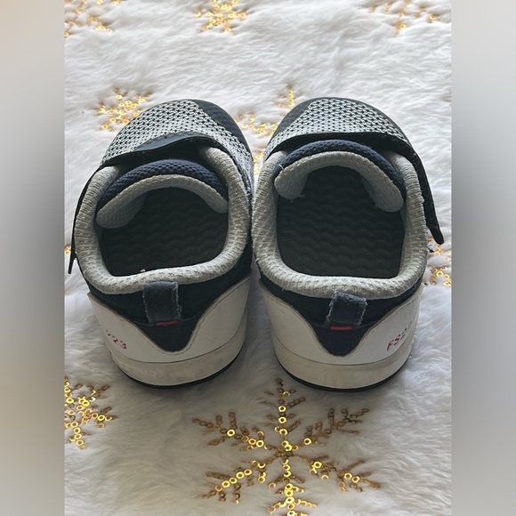 New Balance for toddlers - Picture 3 of 6